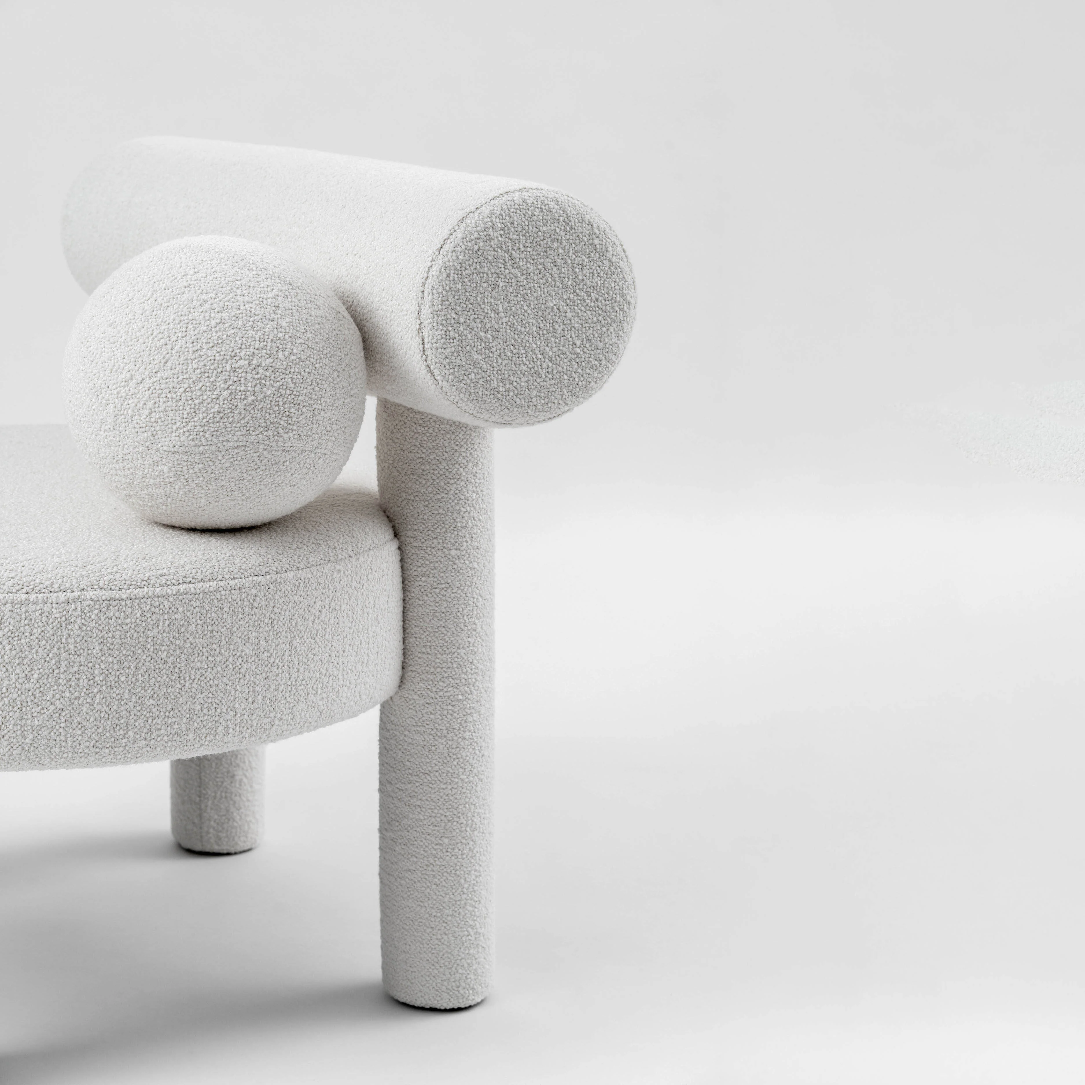 Low Chair Gropius CS1 - Image 12
