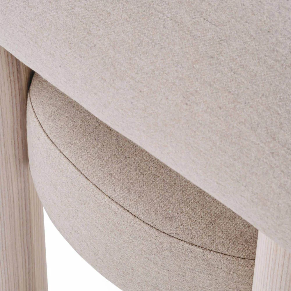Gropius Low Chair CS2 - Image 7