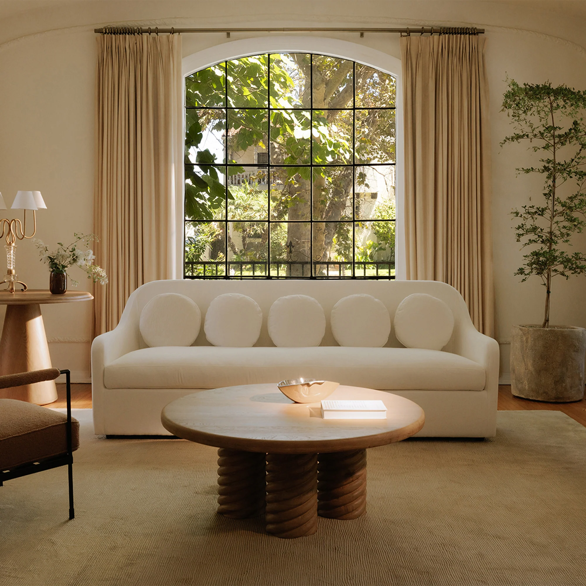 Lucy Sofa - Image 3