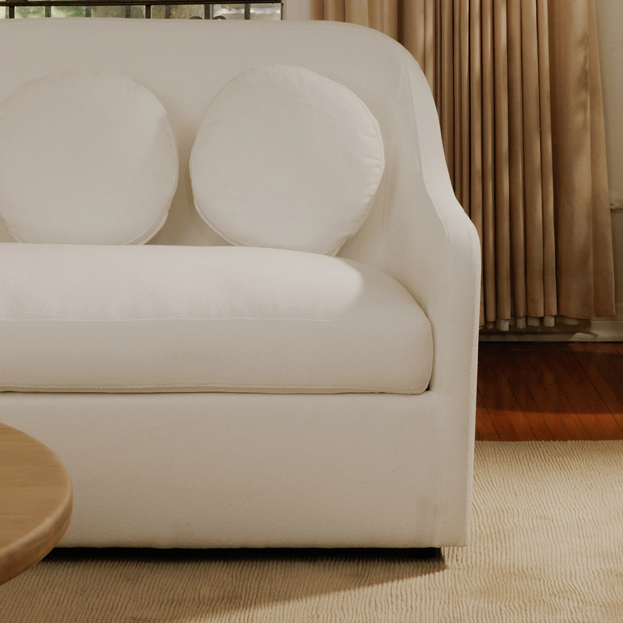 Lucy Sofa - Image 5