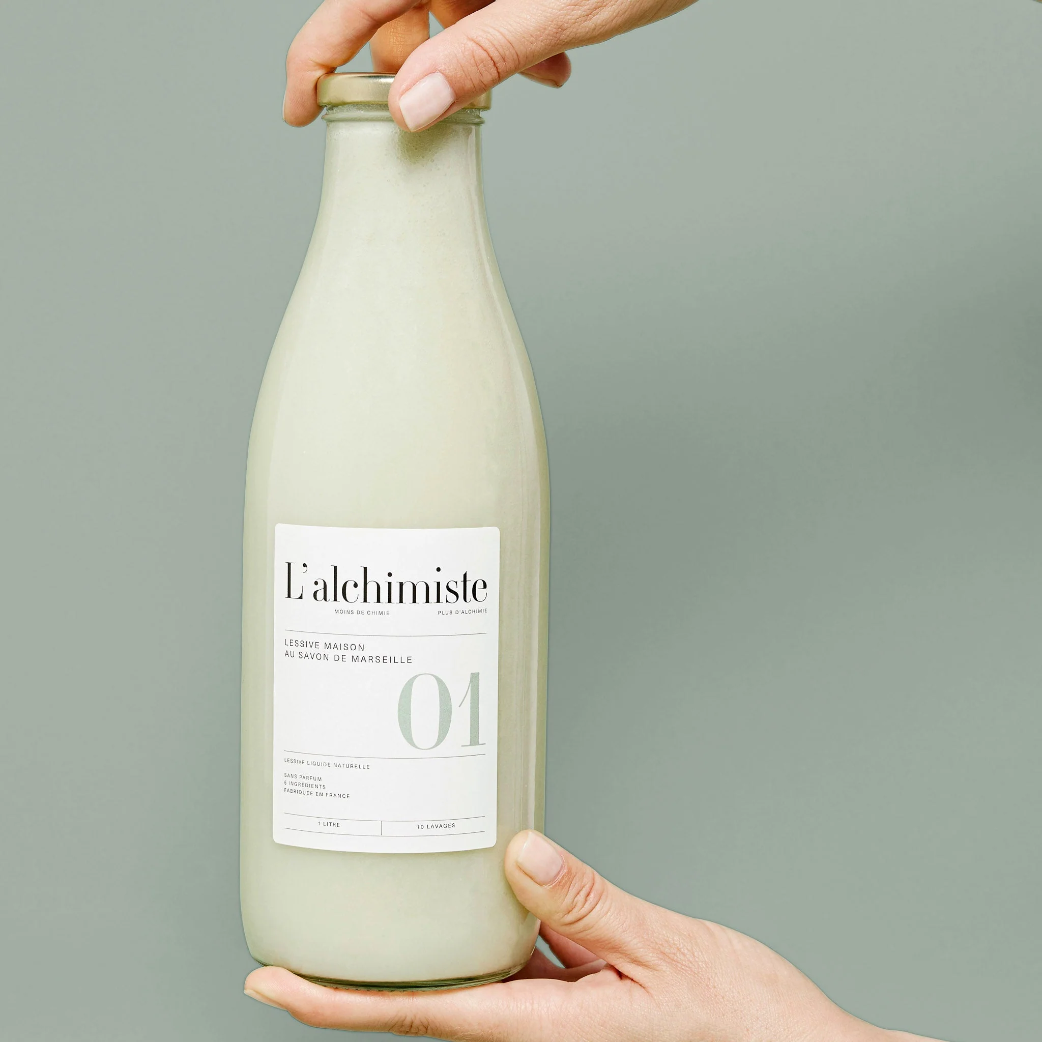 Marseille Soap Liquid Laundry Detergent - Image 3