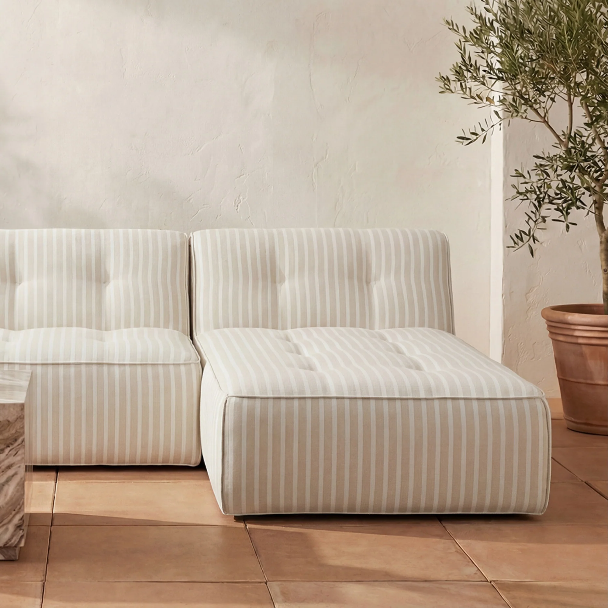 Nadia Outdoor Chaise - Image 3