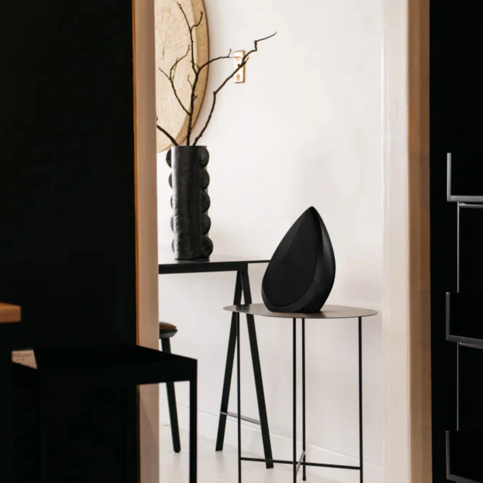 Obsidian Compact WiFi Home Speaker - Image 33