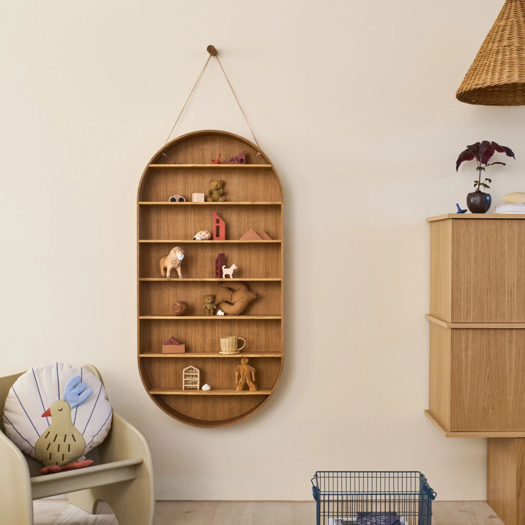 Oval Dorm - Image 3