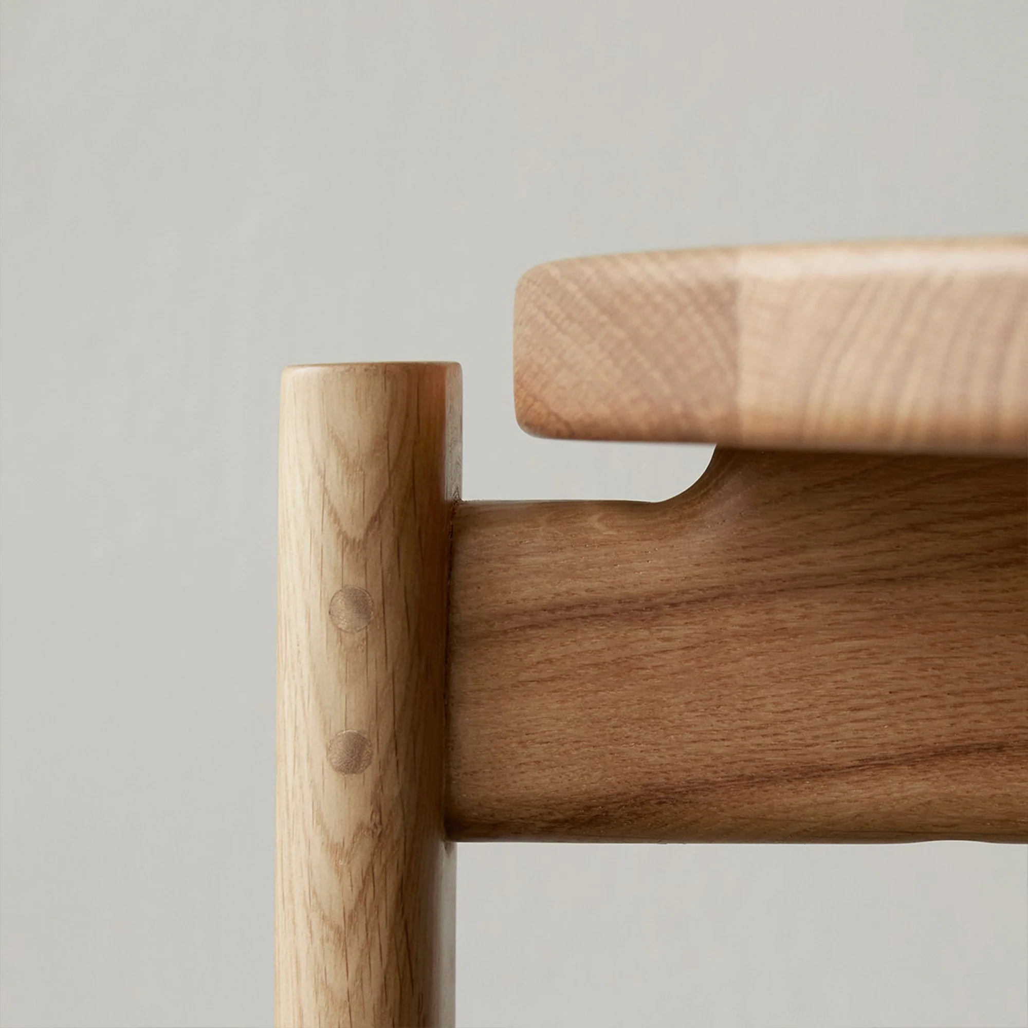 Passage Stool - Image 4