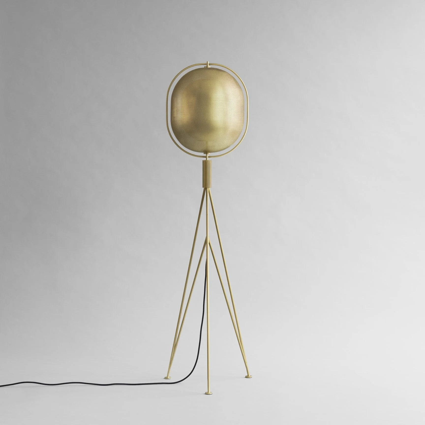 Pearl Floor Lamp - Brass - Image 4