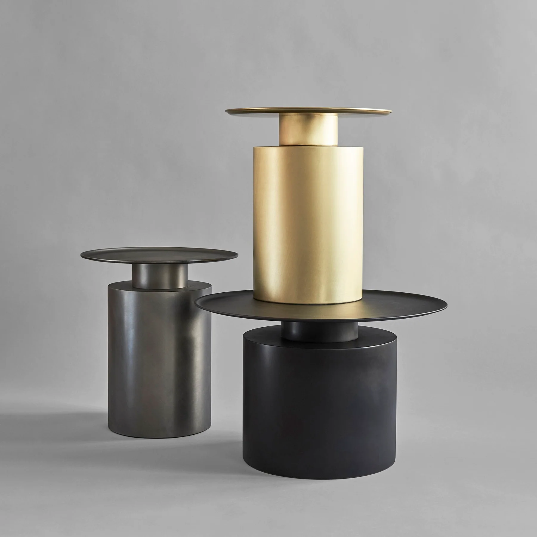 Pillar Side Table - Tall - Brass Antique - Image 5