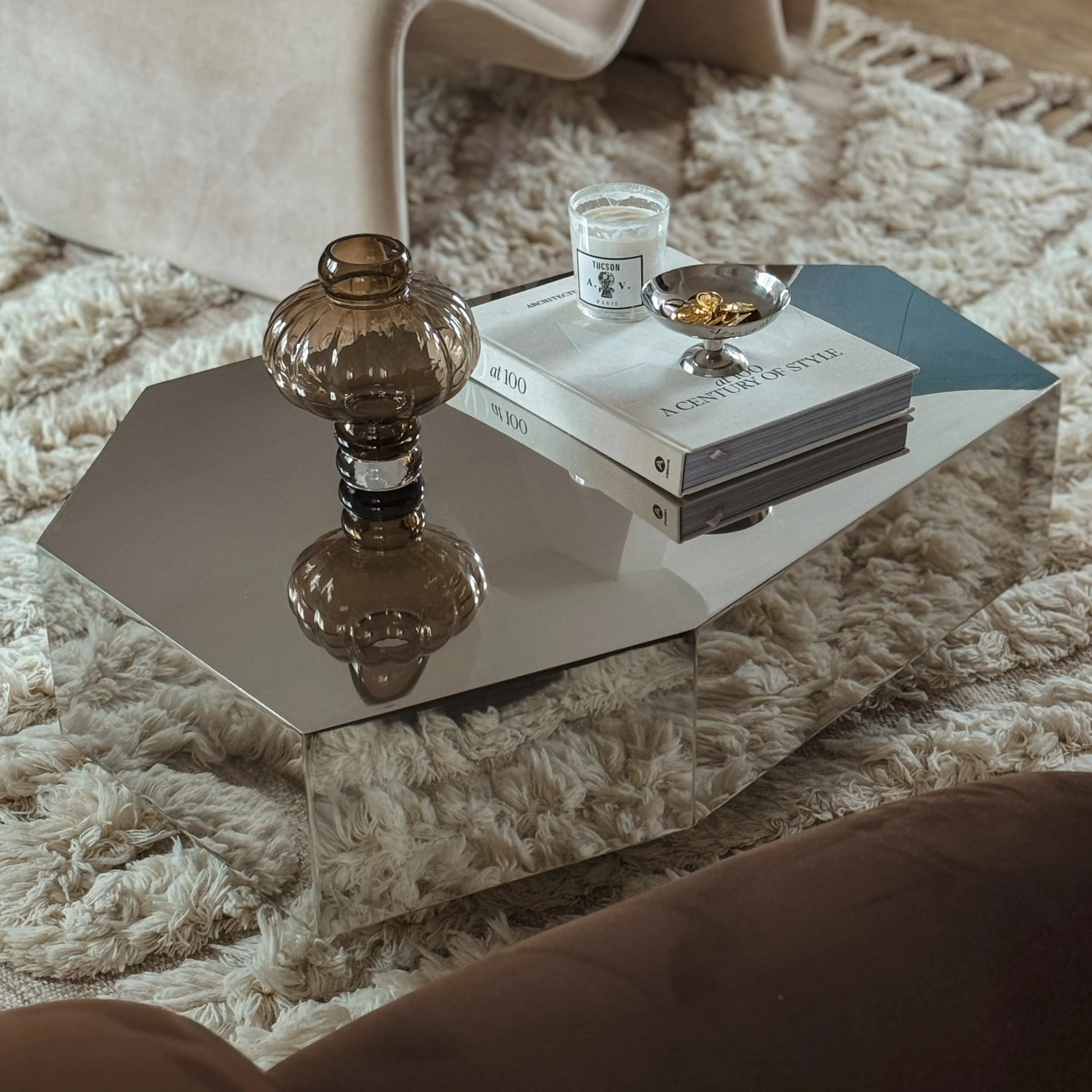 Poly Lounge Table - Image 4