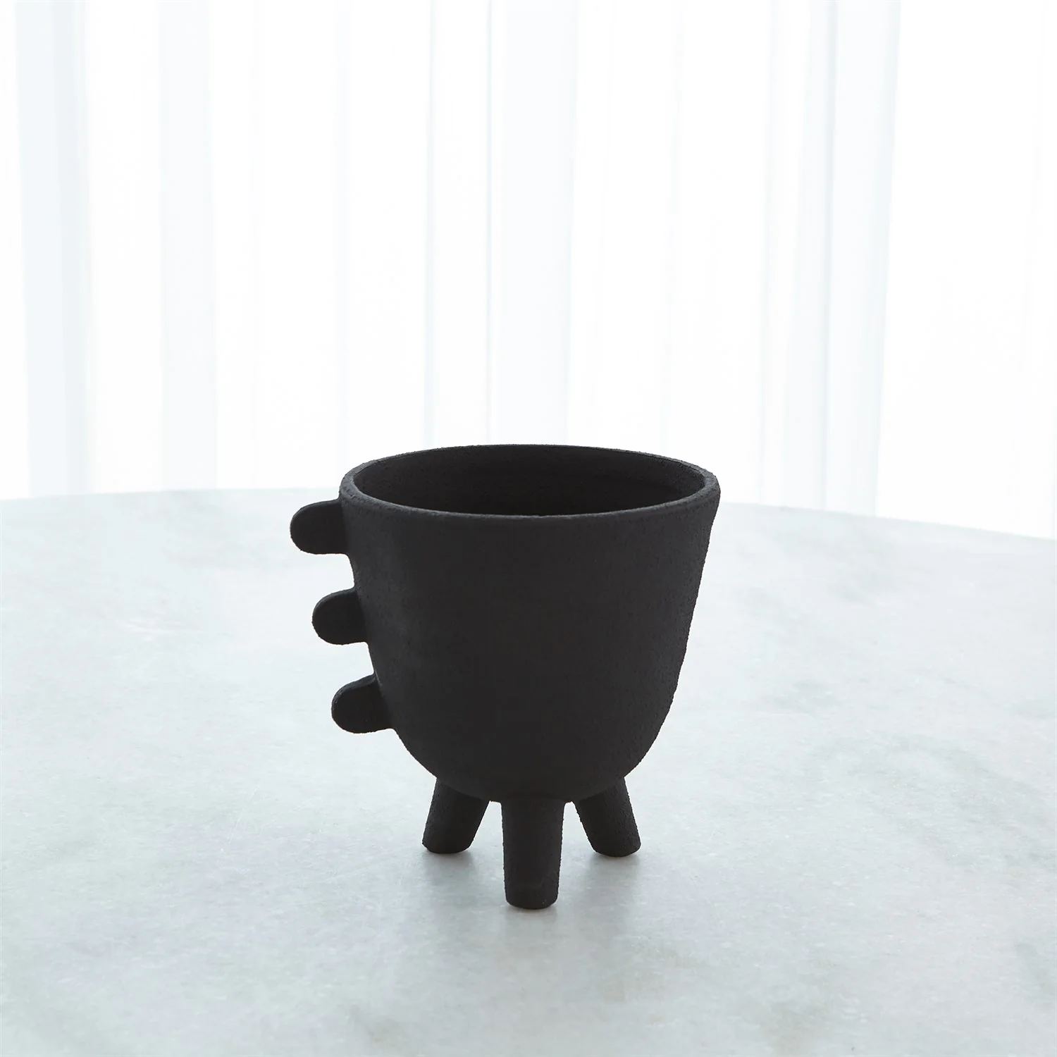 Primitive Porcelain 3 Leg Cachepot - Image 3