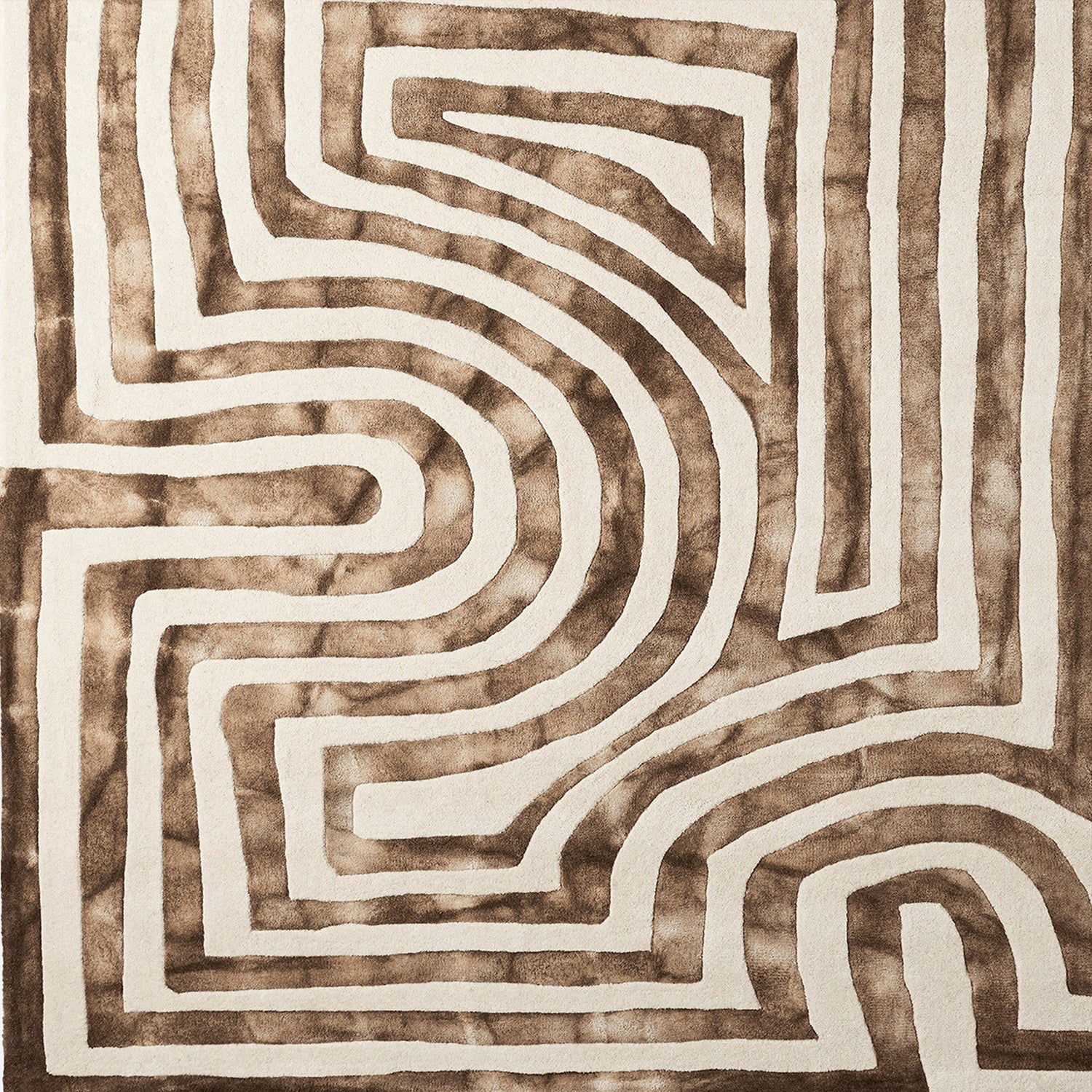 Psychedelic Labyrinth Dip Dye Rug - Image 4