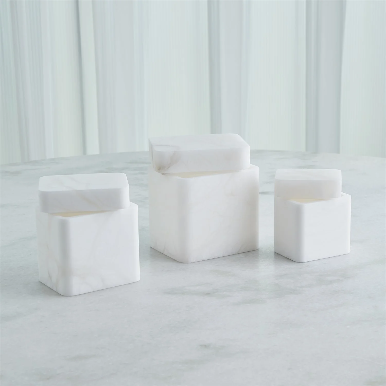 Raggio Collection - White - Image 2