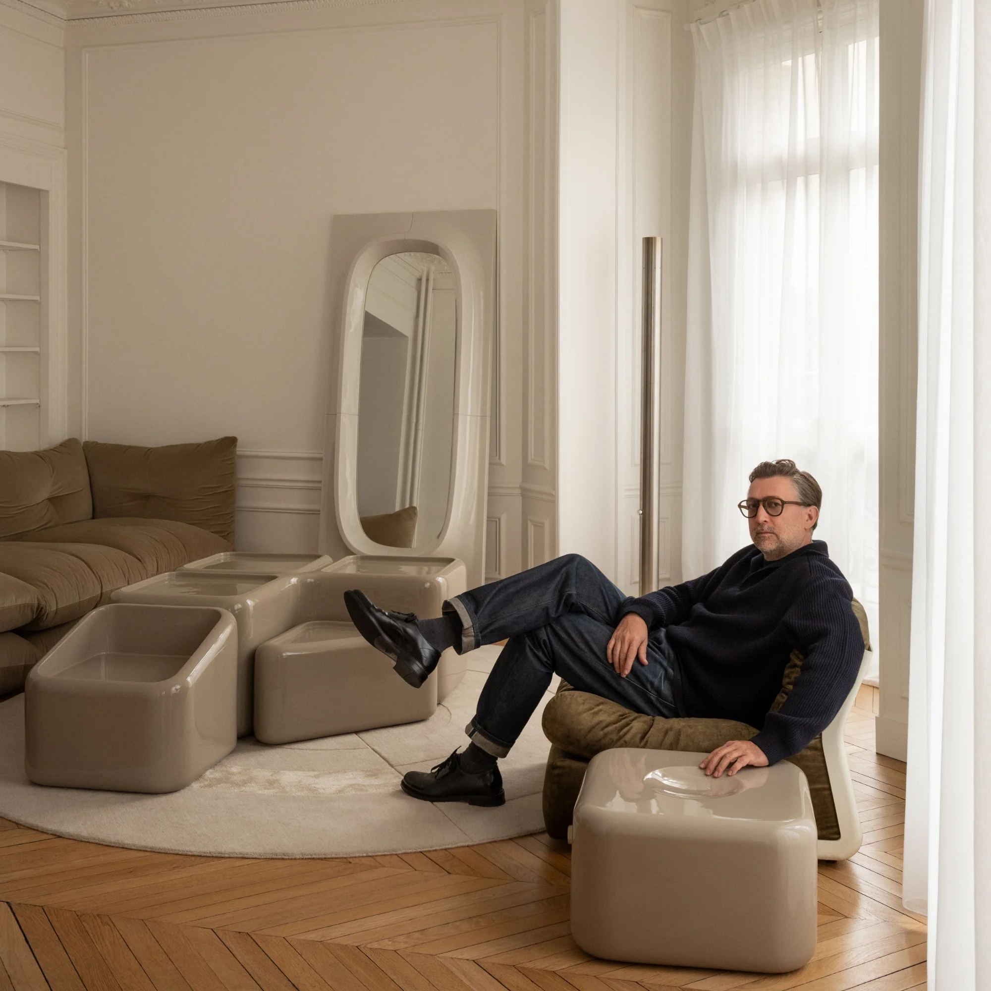 Rectangular Low Module Table - Image 3