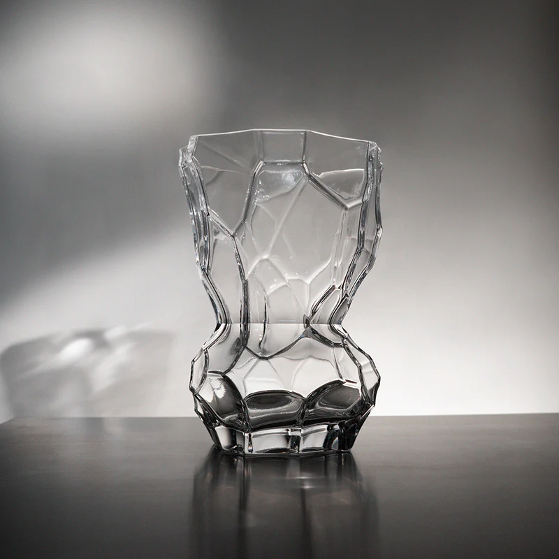 Reflection Vase - Clear - Image 10