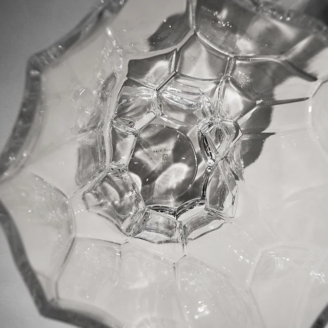 Reflection Vase - Clear - Image 13