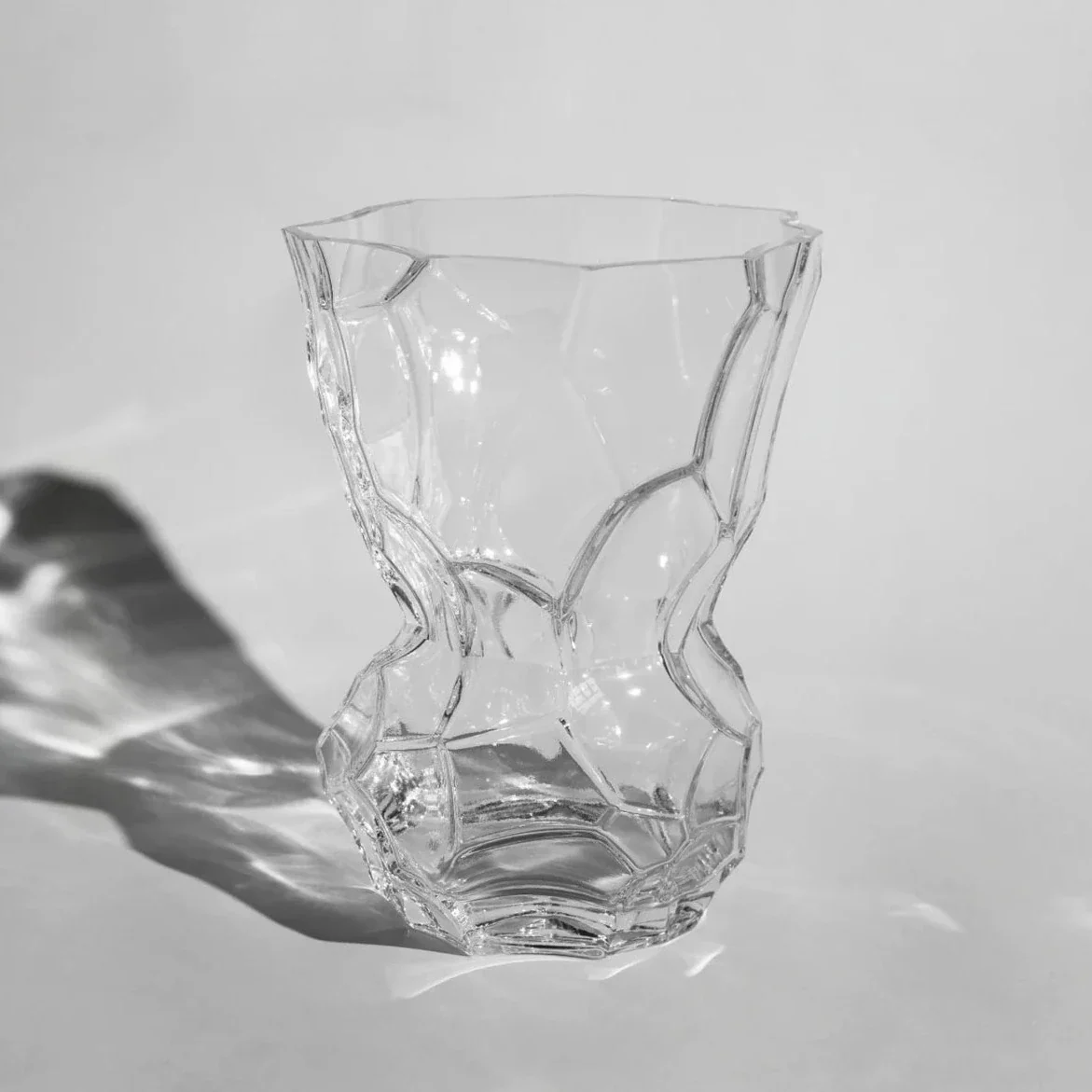Reflection Vase - Clear - Image 2