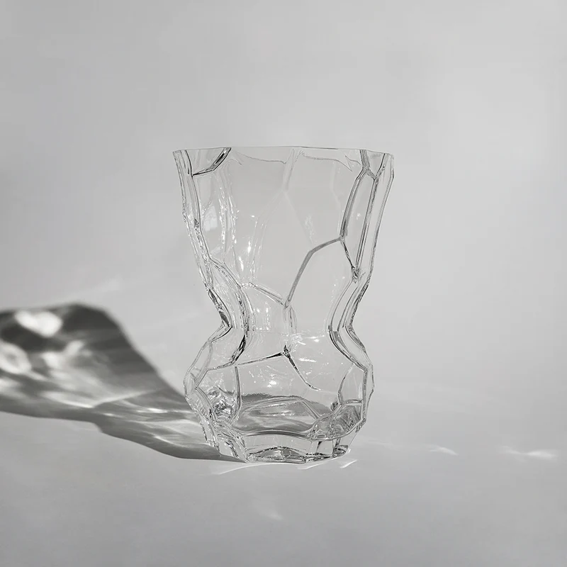Reflection Vase - Clear - Image 9