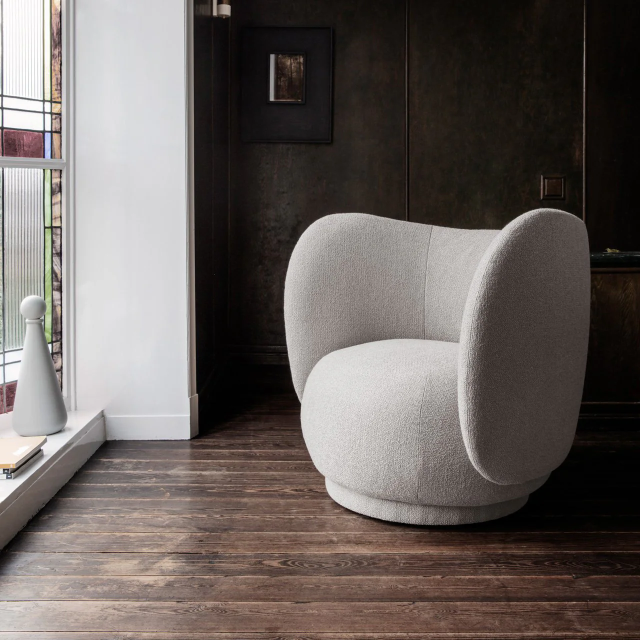 Rico Lounge Curved Chair - Image 3