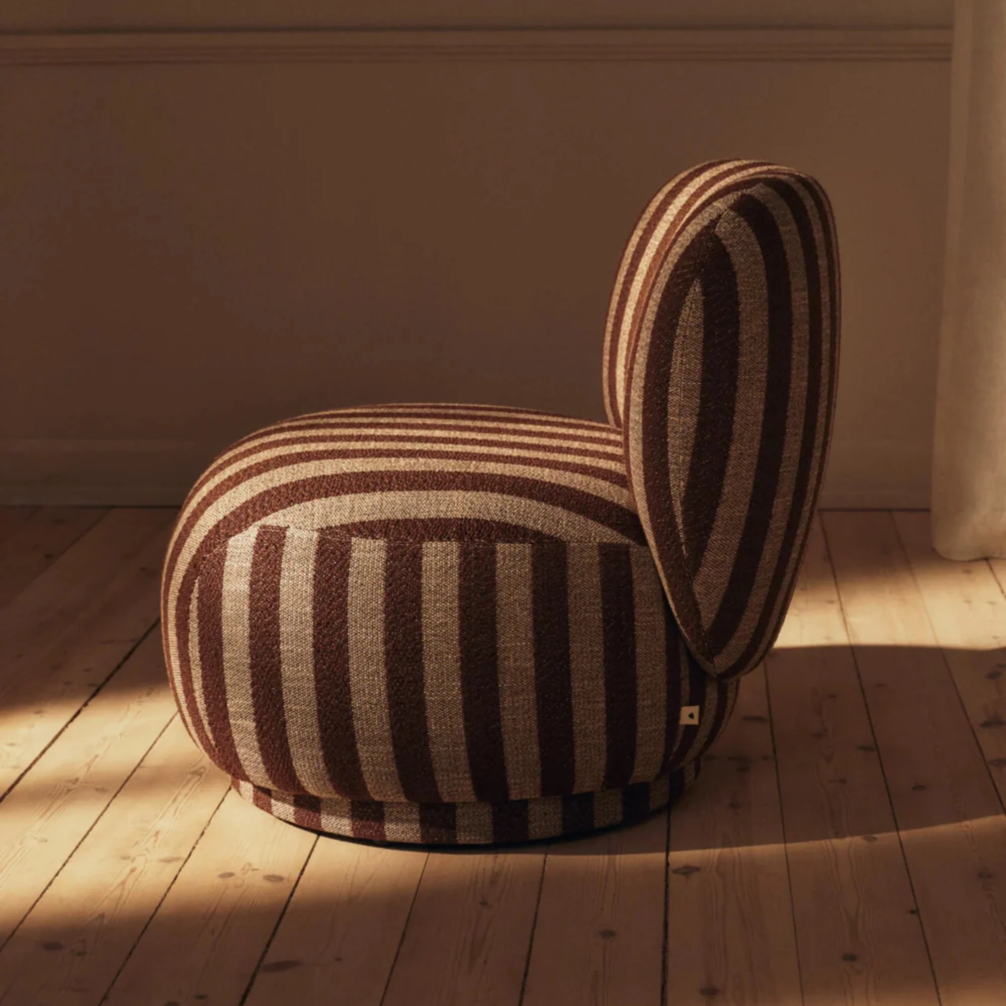 Rico Piccolo Lounge Chair - Image 8