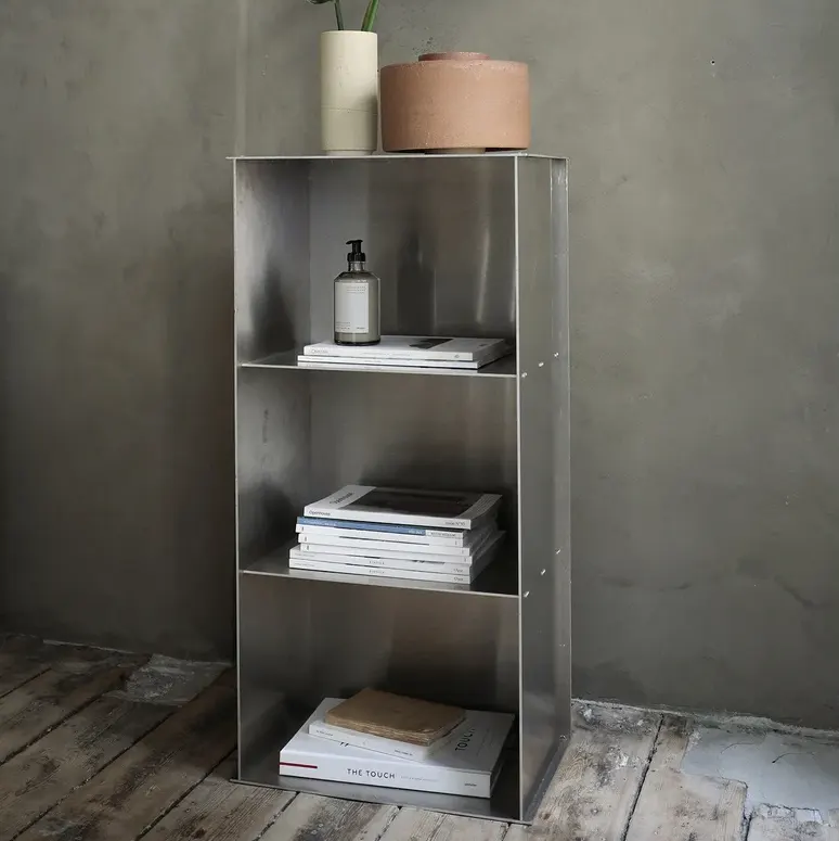 Rivet Case - Aluminum - Image 3