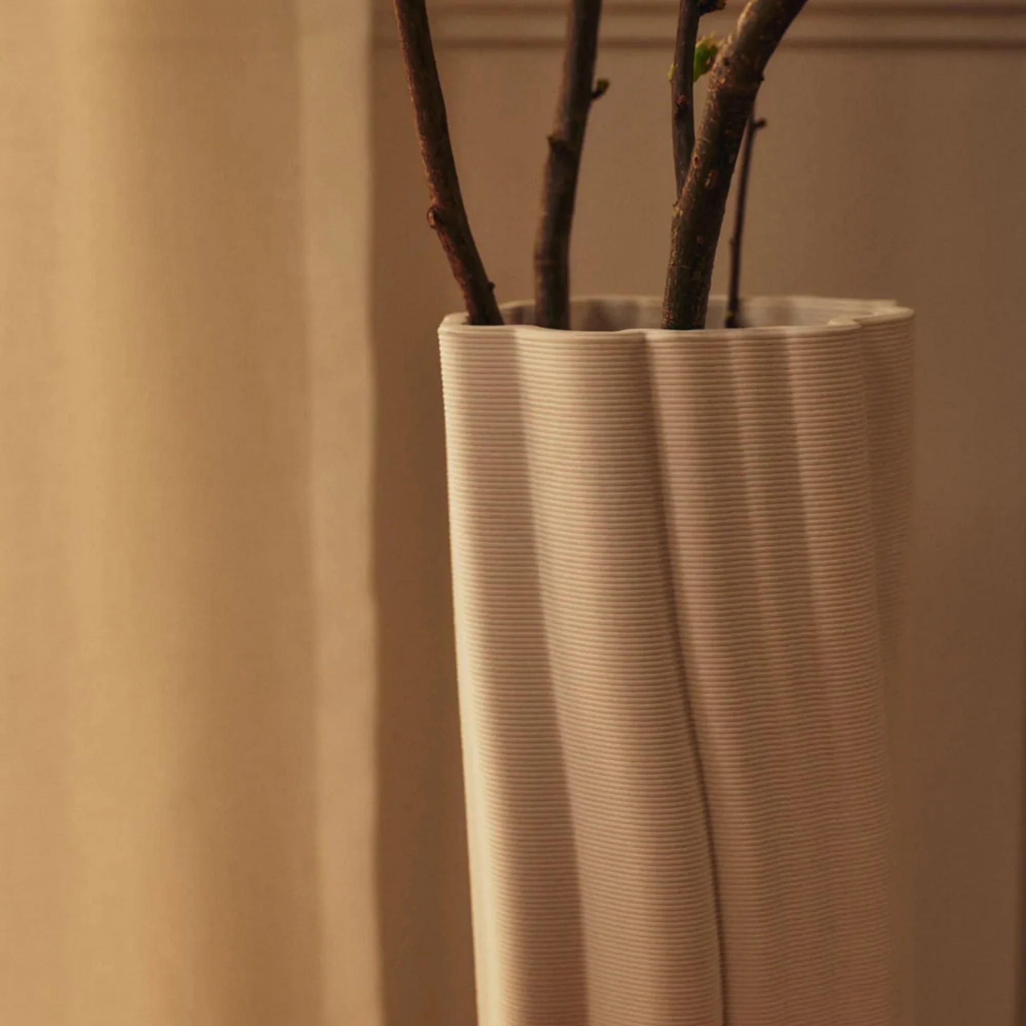 Rylith Floor Vase - Image 5