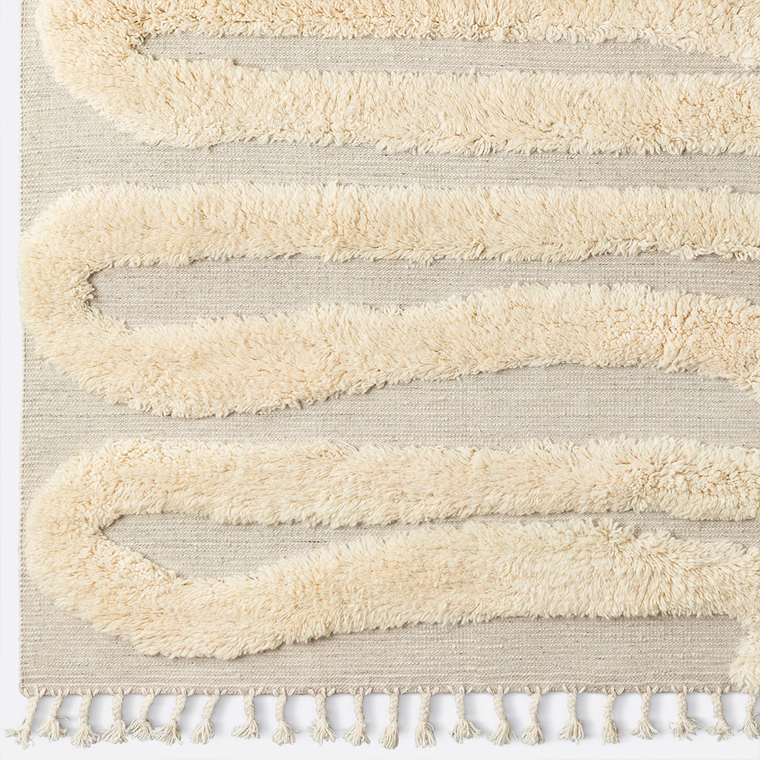 Snake Rya Rug - Off White - Image 4