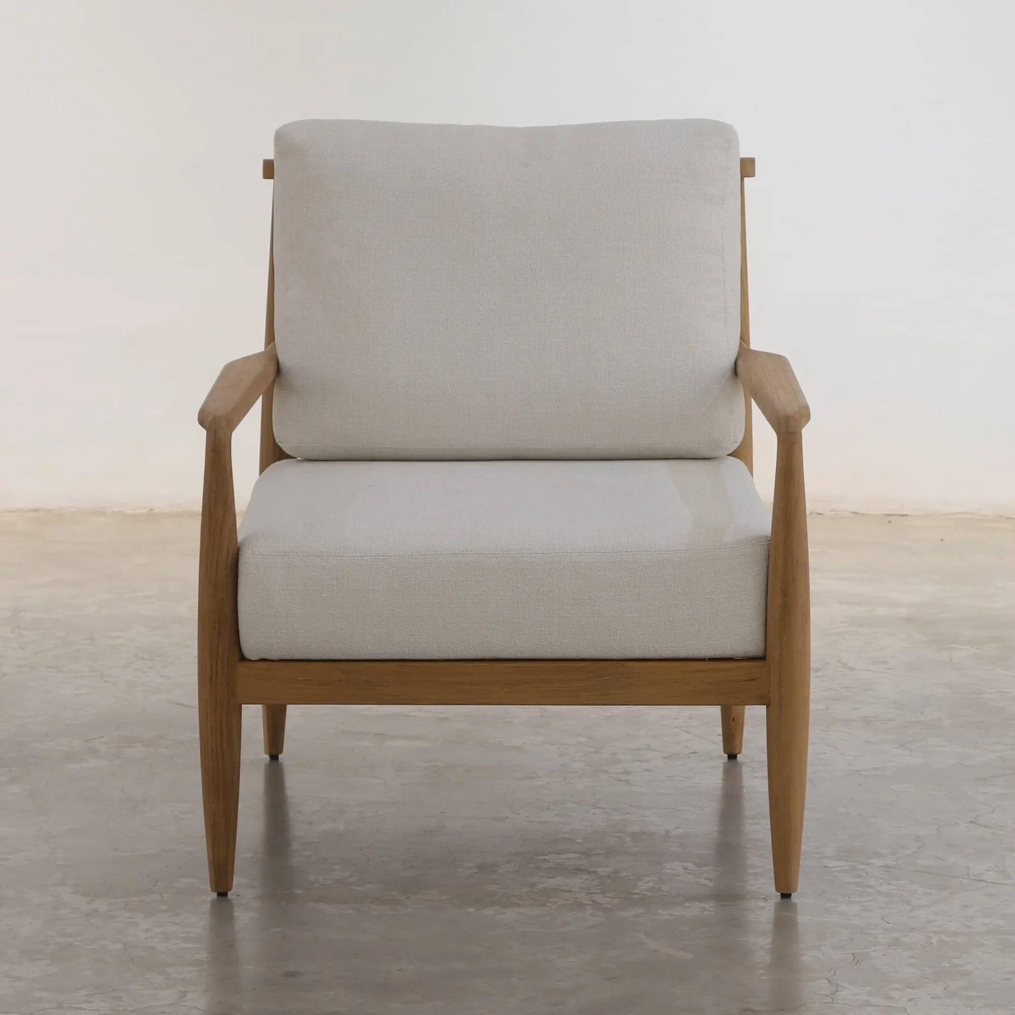 Solo Lounge Chair - Image 5