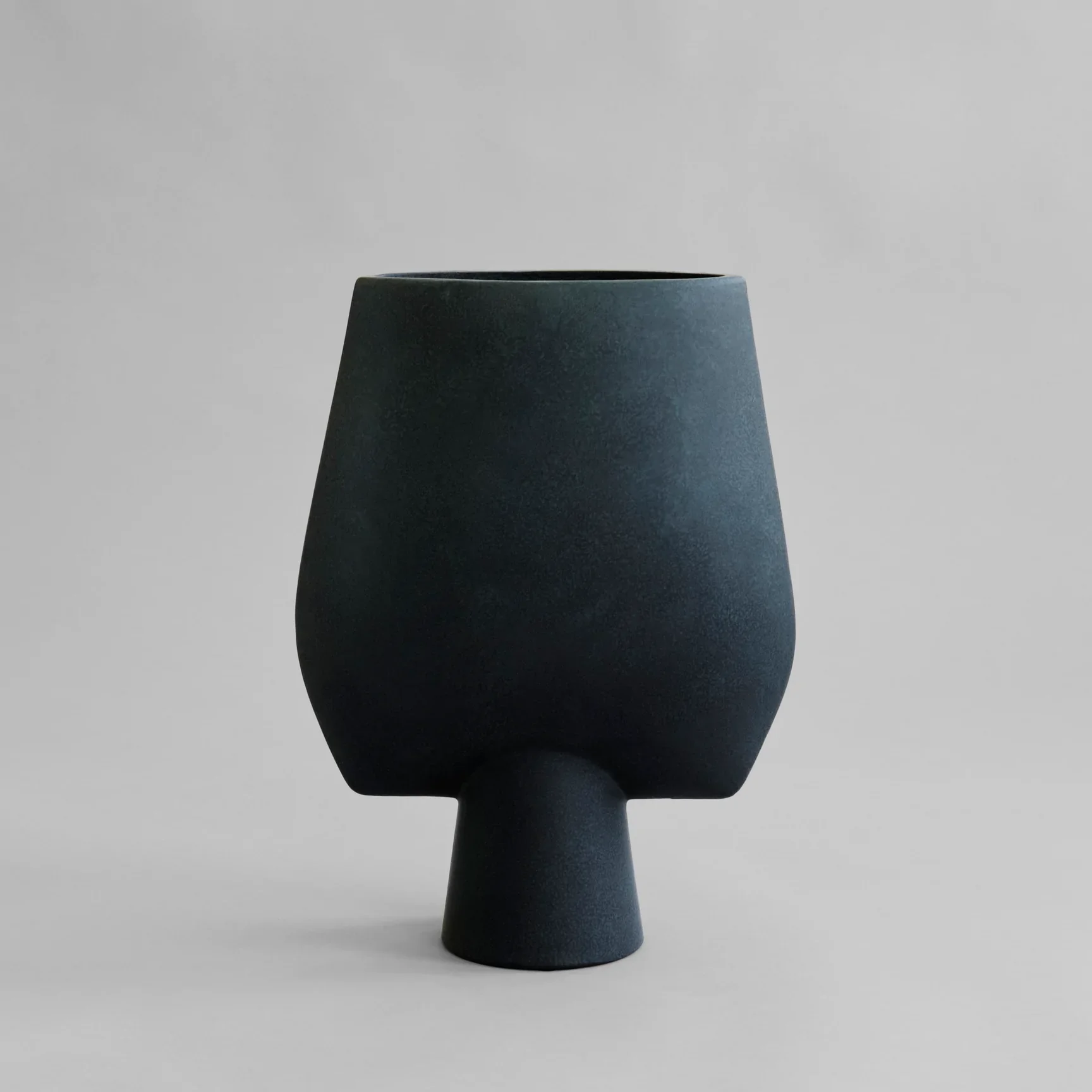 Sphere Vase Square - Big - Image 18