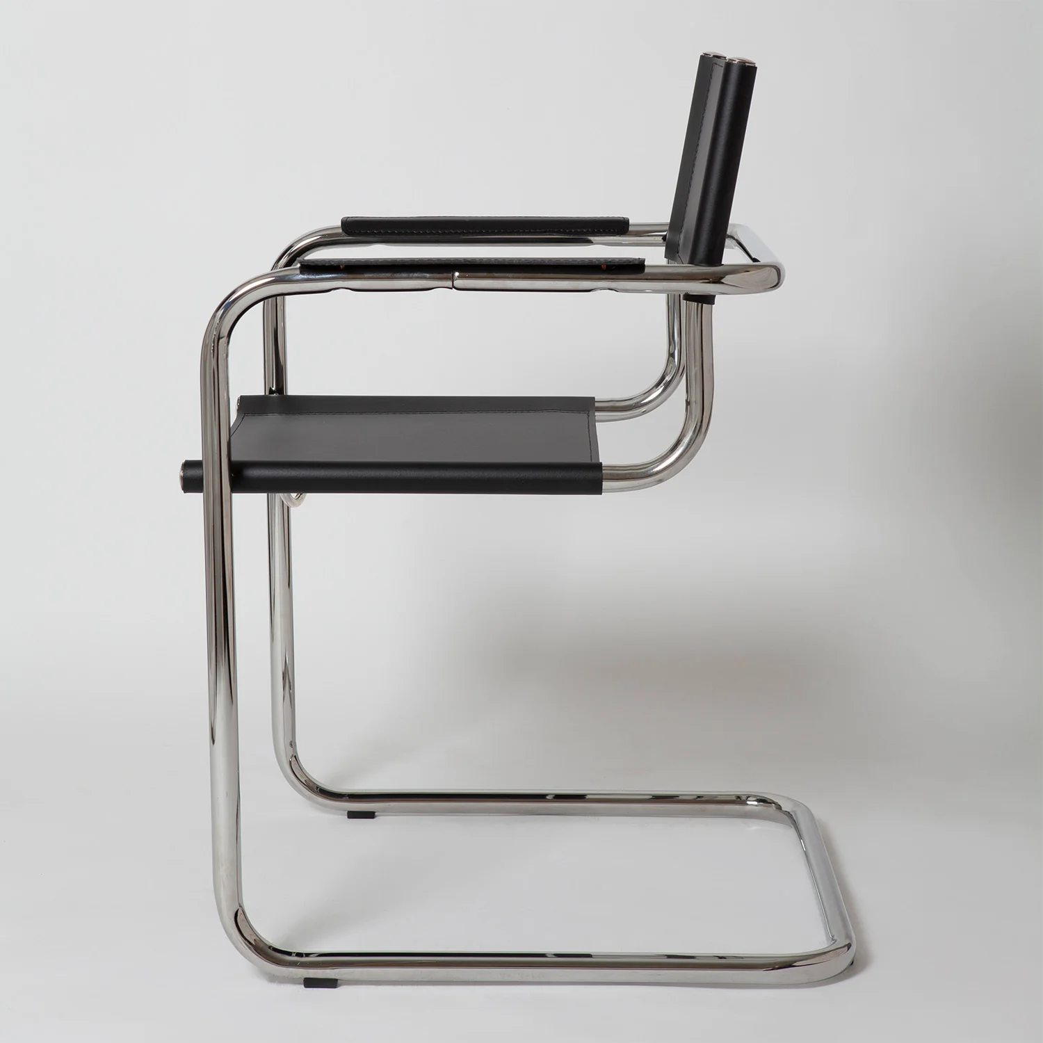 Mart Stam Leather Armchair - Image 5