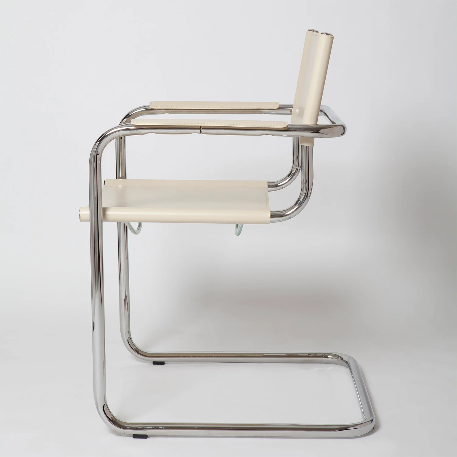 Mart Stam Leather Armchair - Image 27