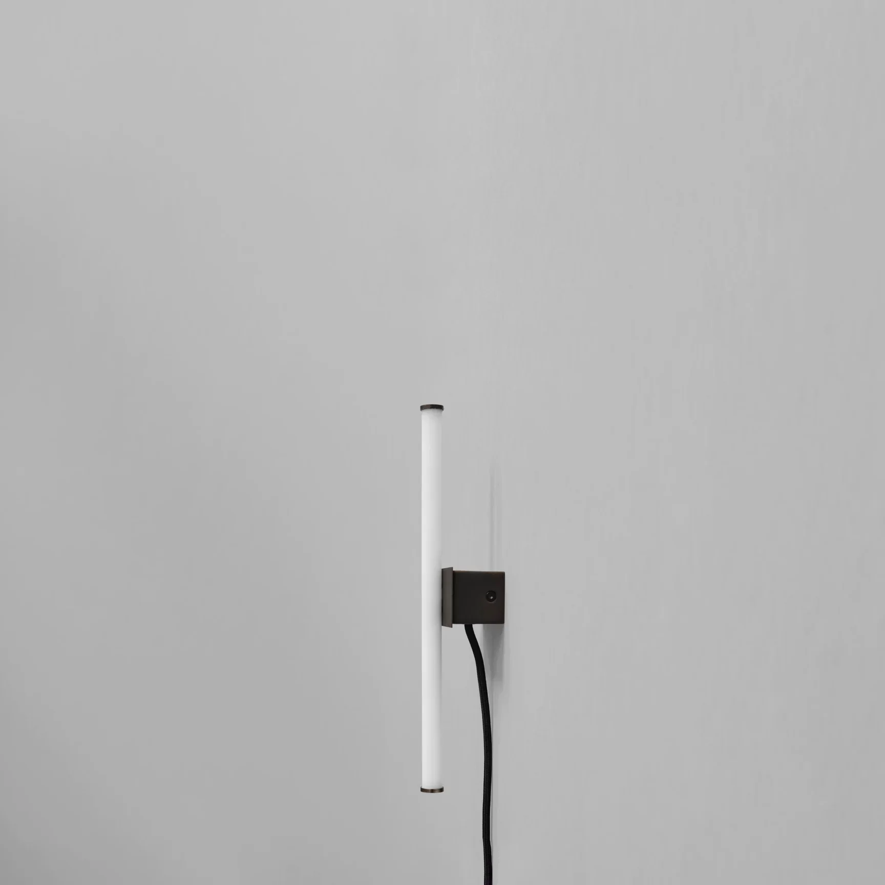 Stick Wall Lamp - Image 4