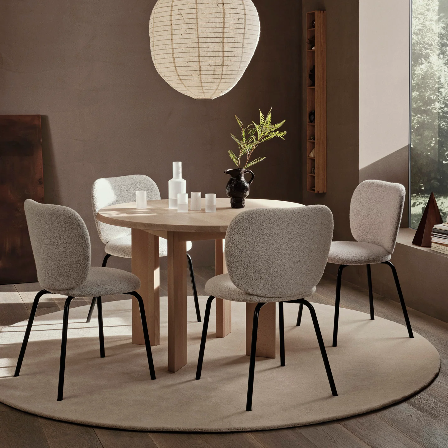 Stille Tufted Rug - Image 8