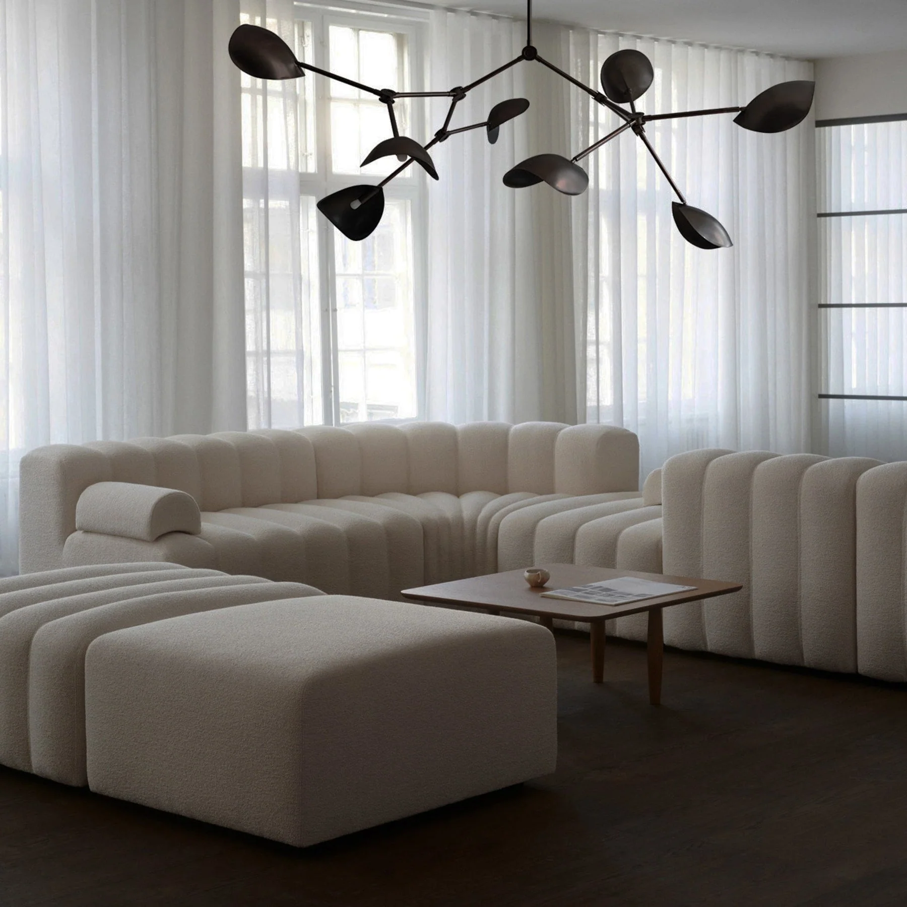 Stingray Chandelier, Grande - Bronze - UL - Image 3