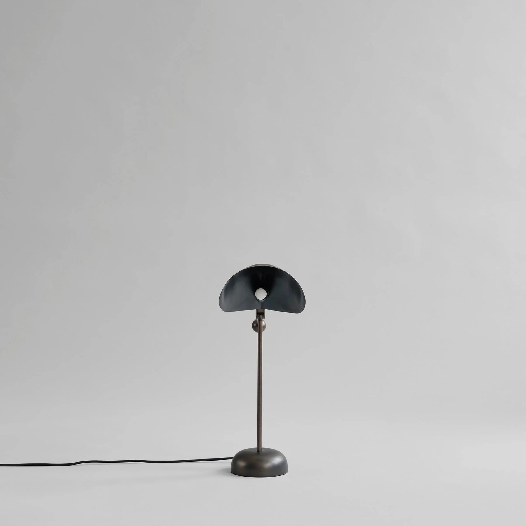 Stingray Table Lamp - Bronze - UL - Image 4