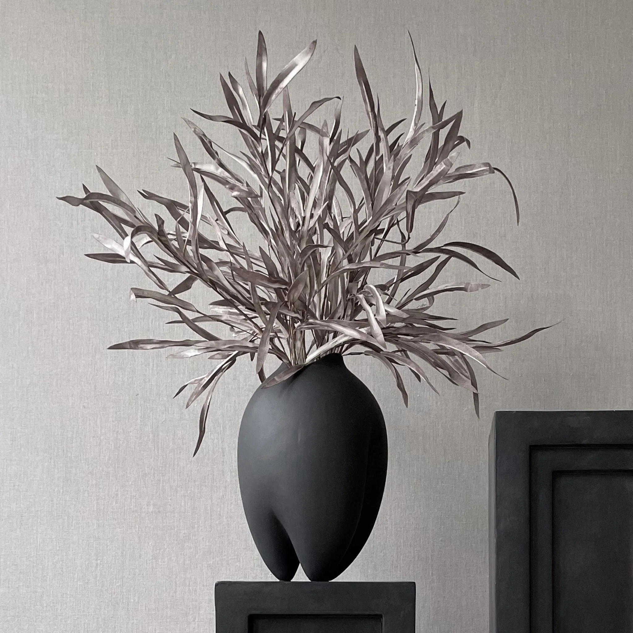 Sumo Vase - Slim - Image 3