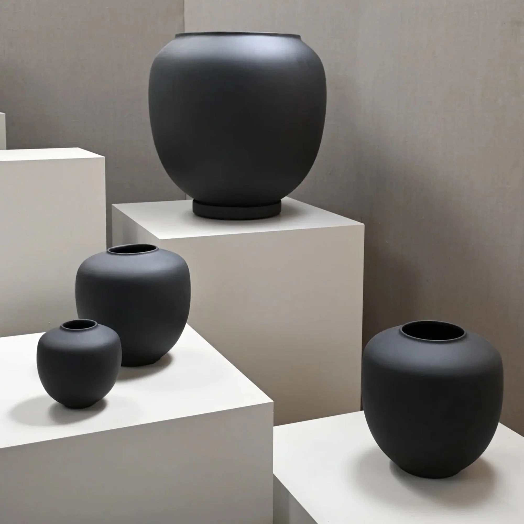 Sunao Vase - Mini - Image 9