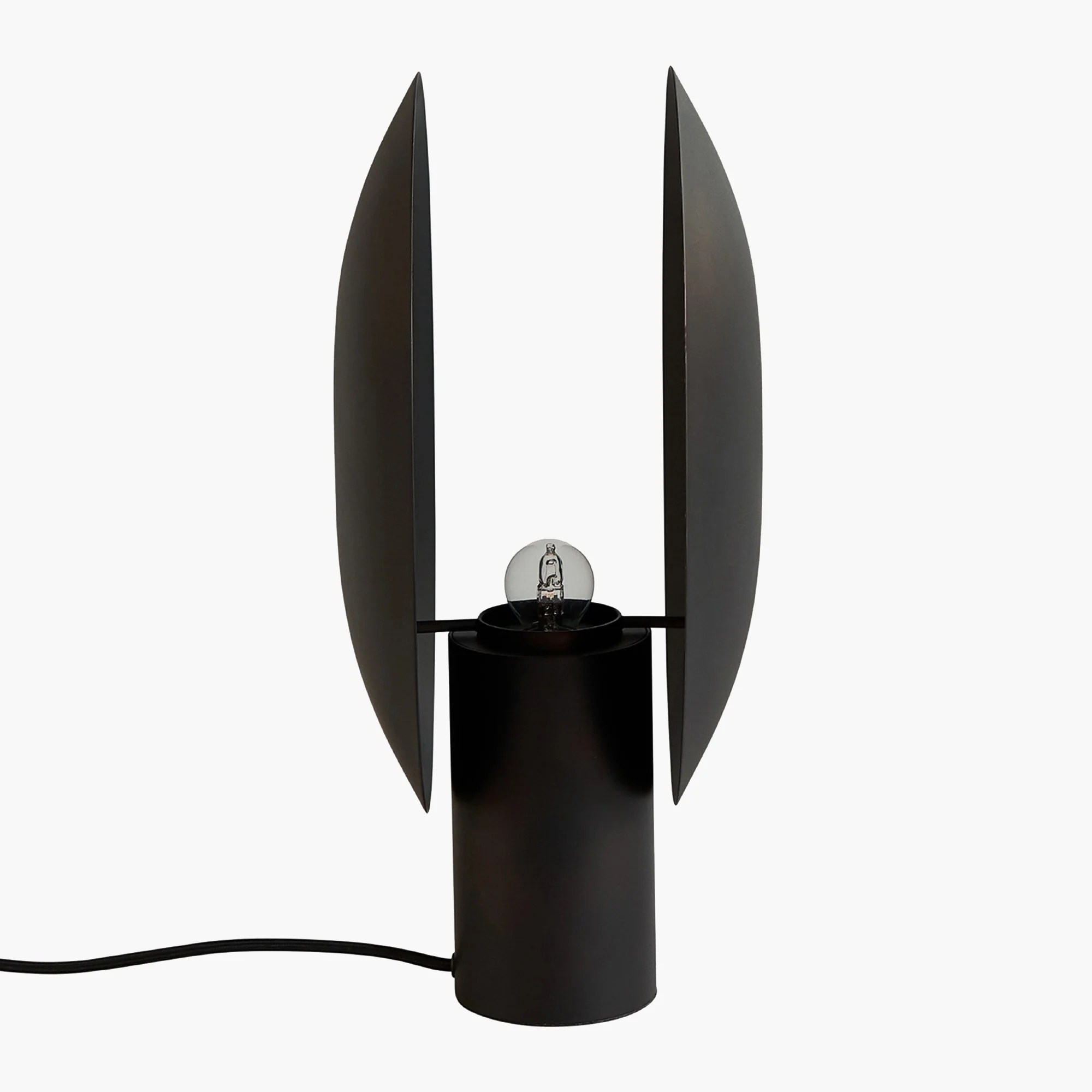 Clam Table Lamp - Image 3