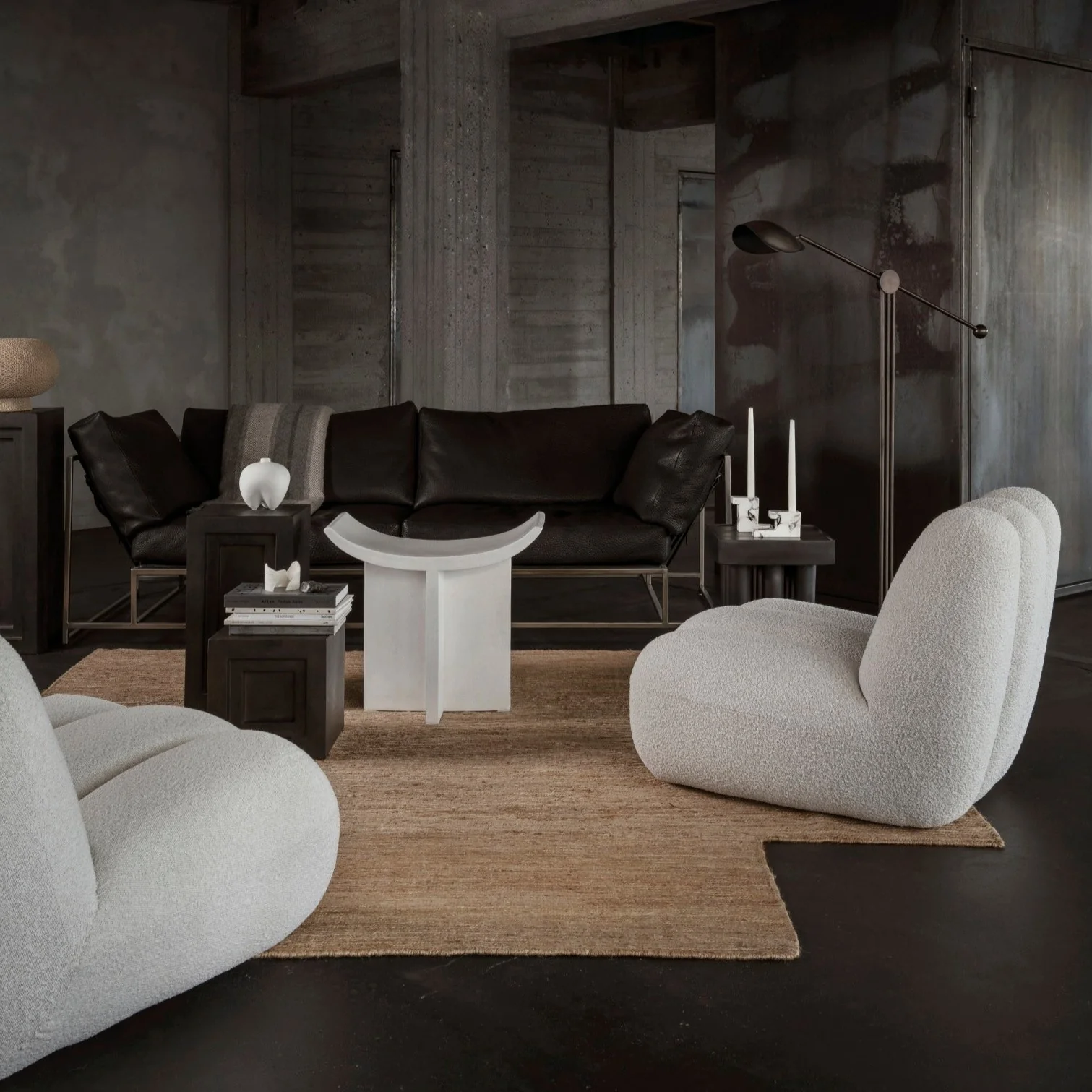 Toe Chair - Image 3
