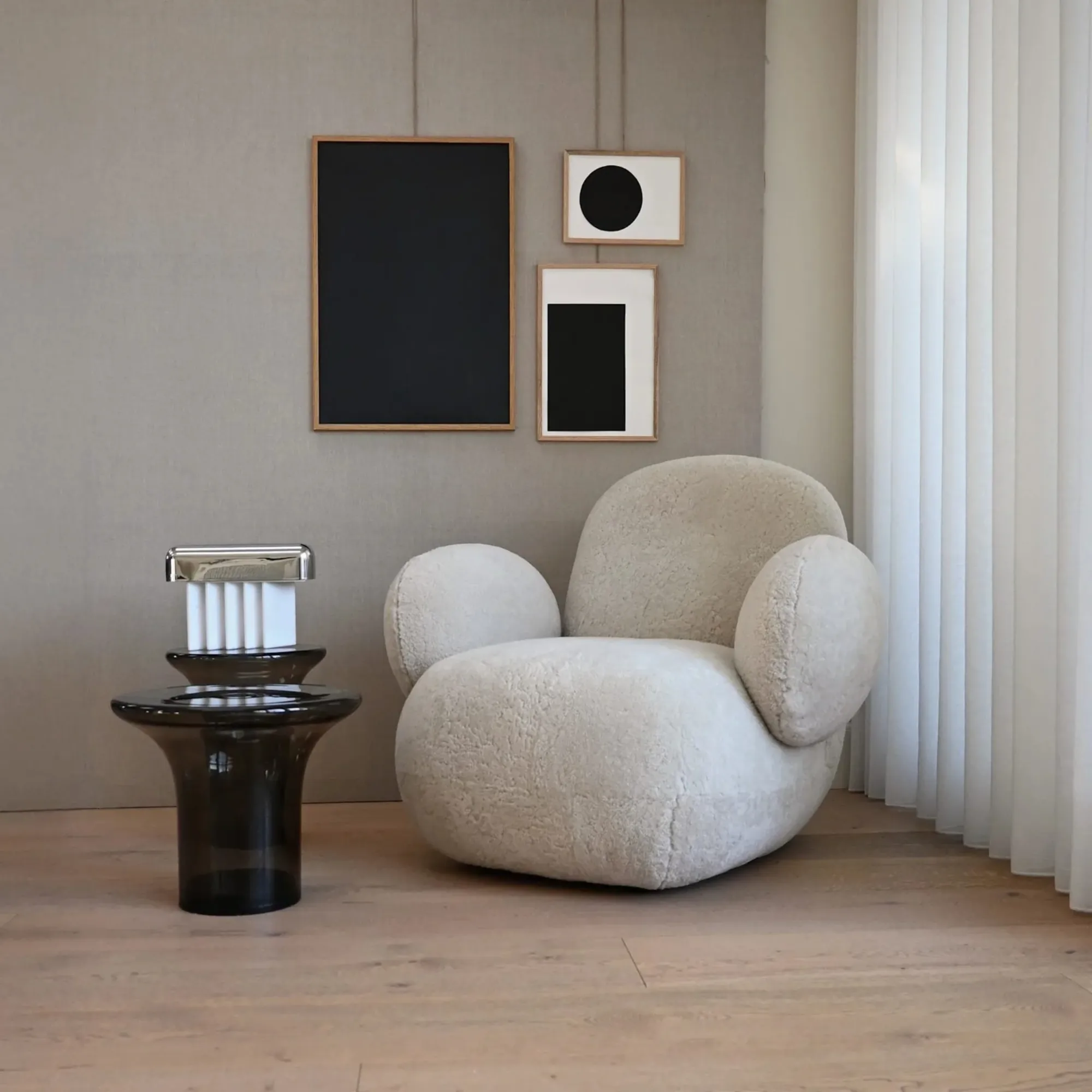 Toe Flat Armchair - Image 23