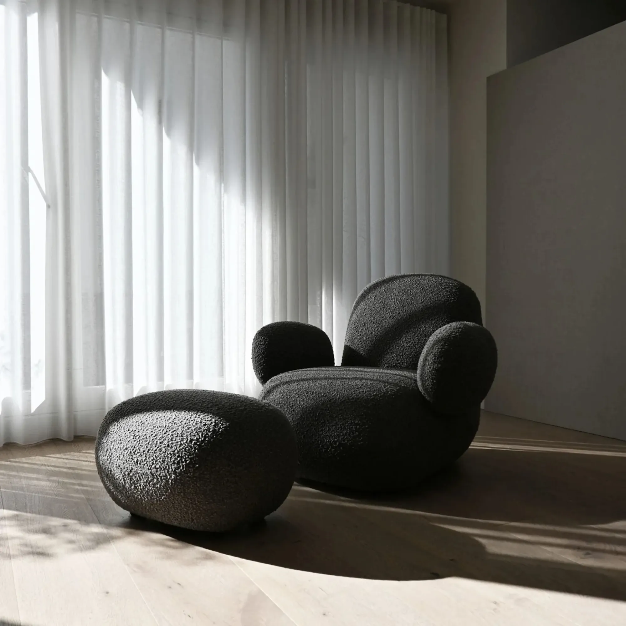 Toe Flat Armchair - Image 6