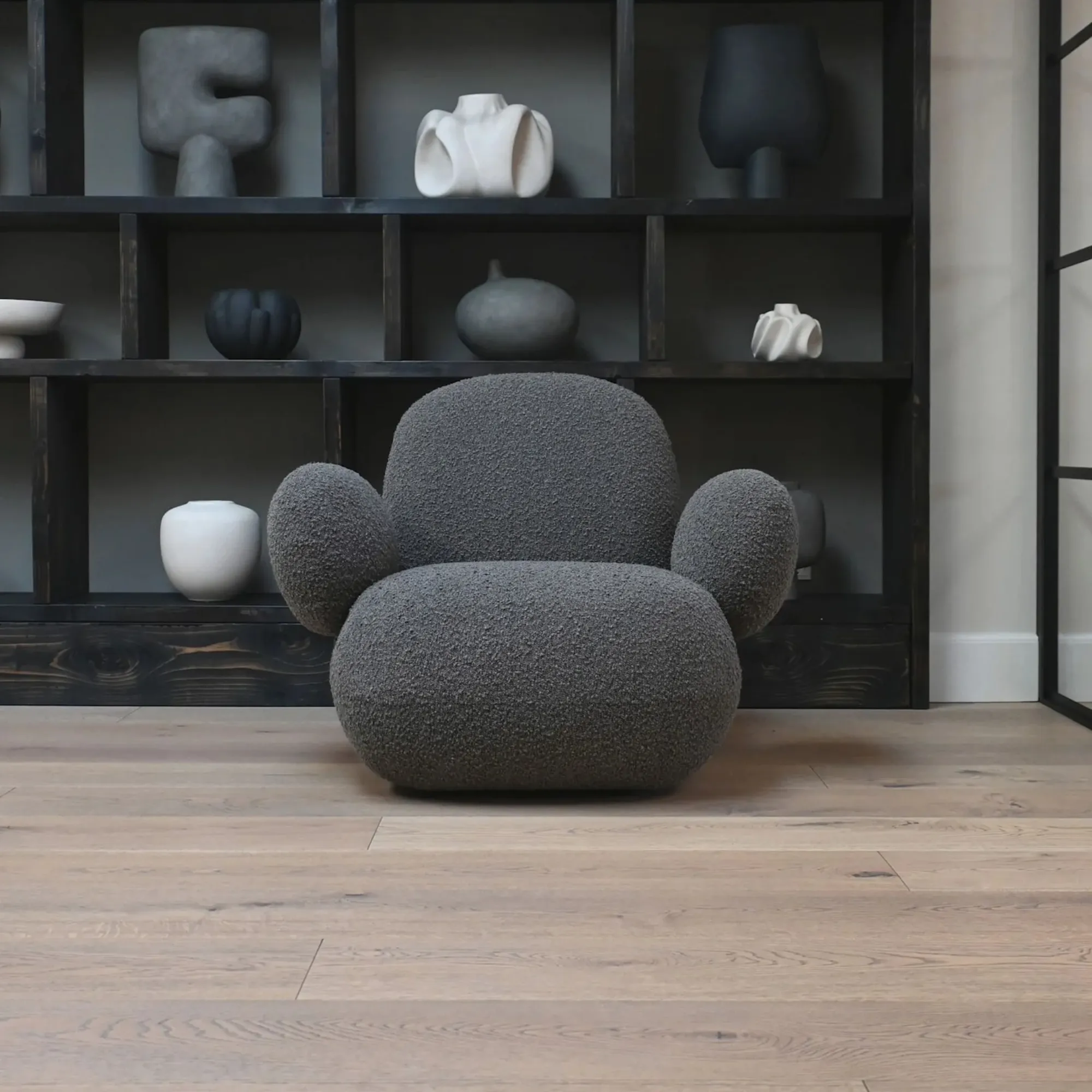 Toe Flat Armchair - Image 8