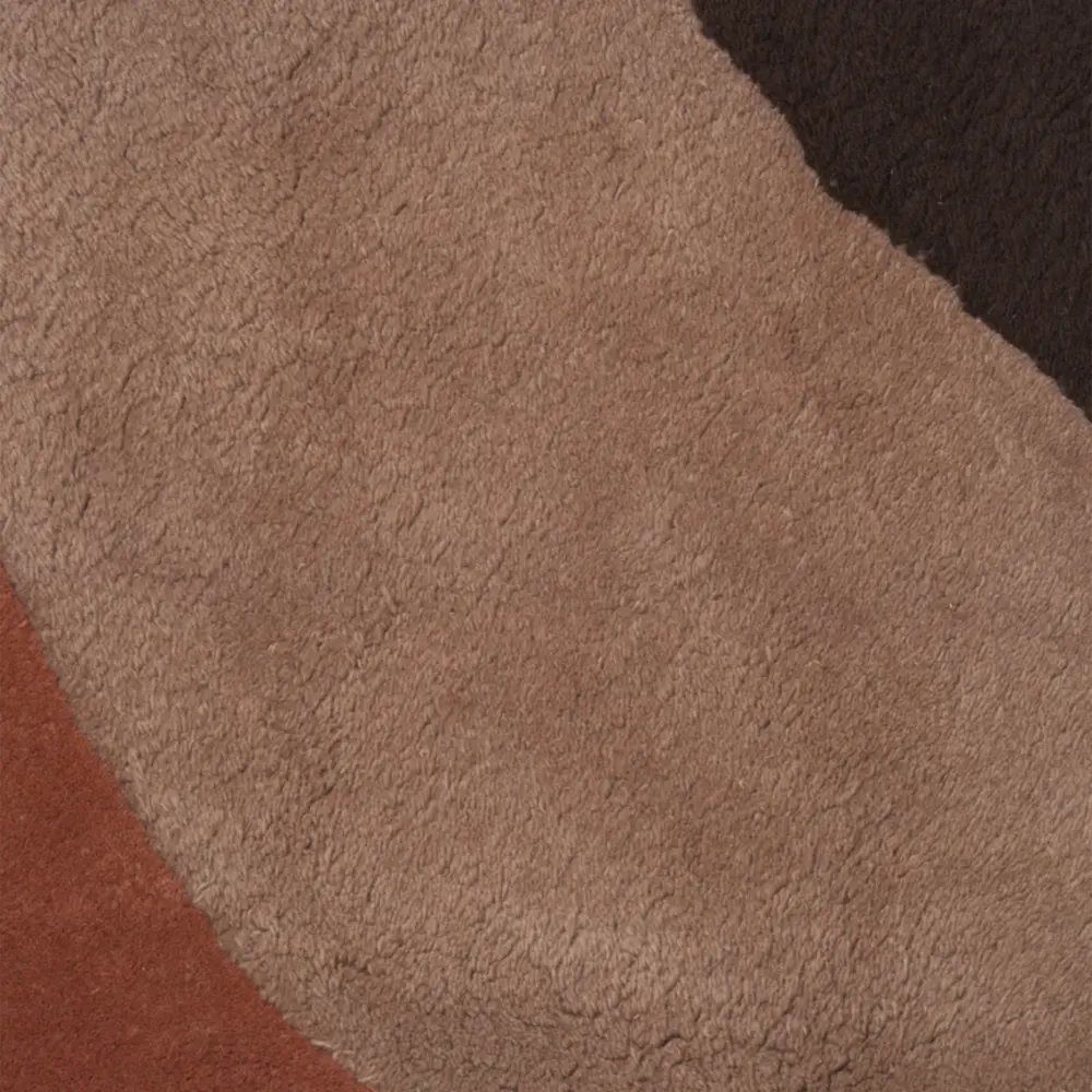 View Tufted Wool Rug - Image 3