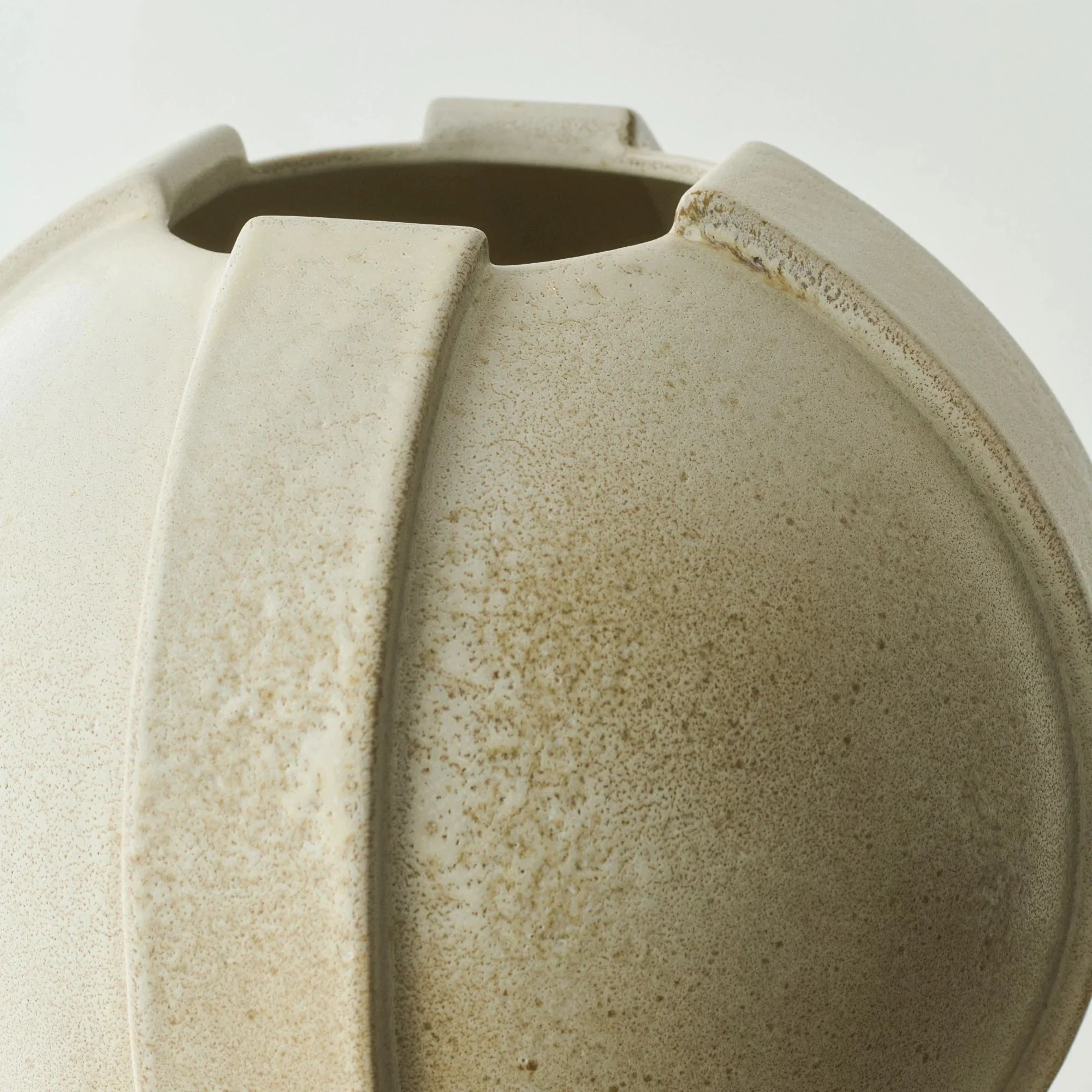 Vinci Vase 01 - Image 11