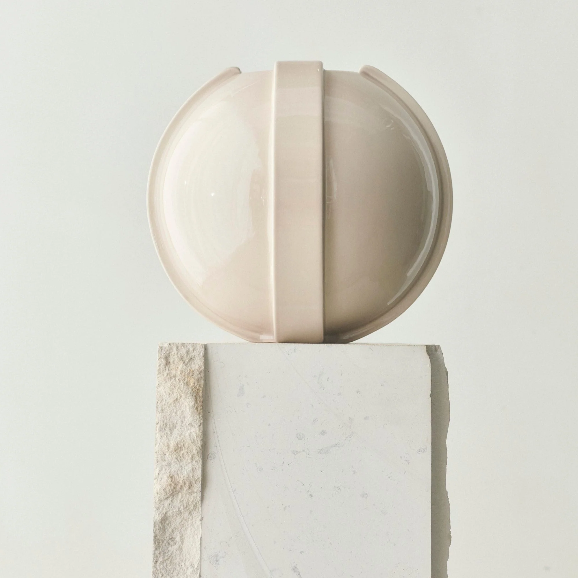 Vinci Vase 01 - Image 3