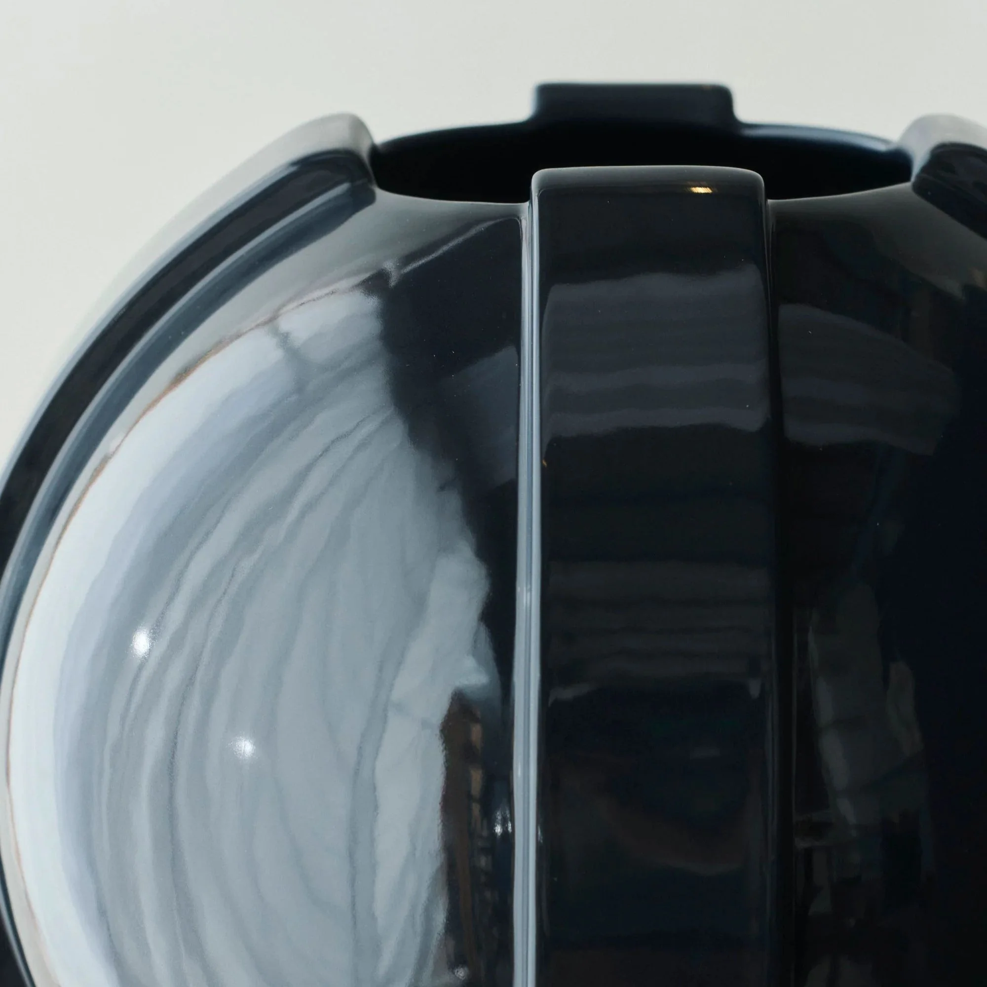 Vinci Vase 01 - Image 6