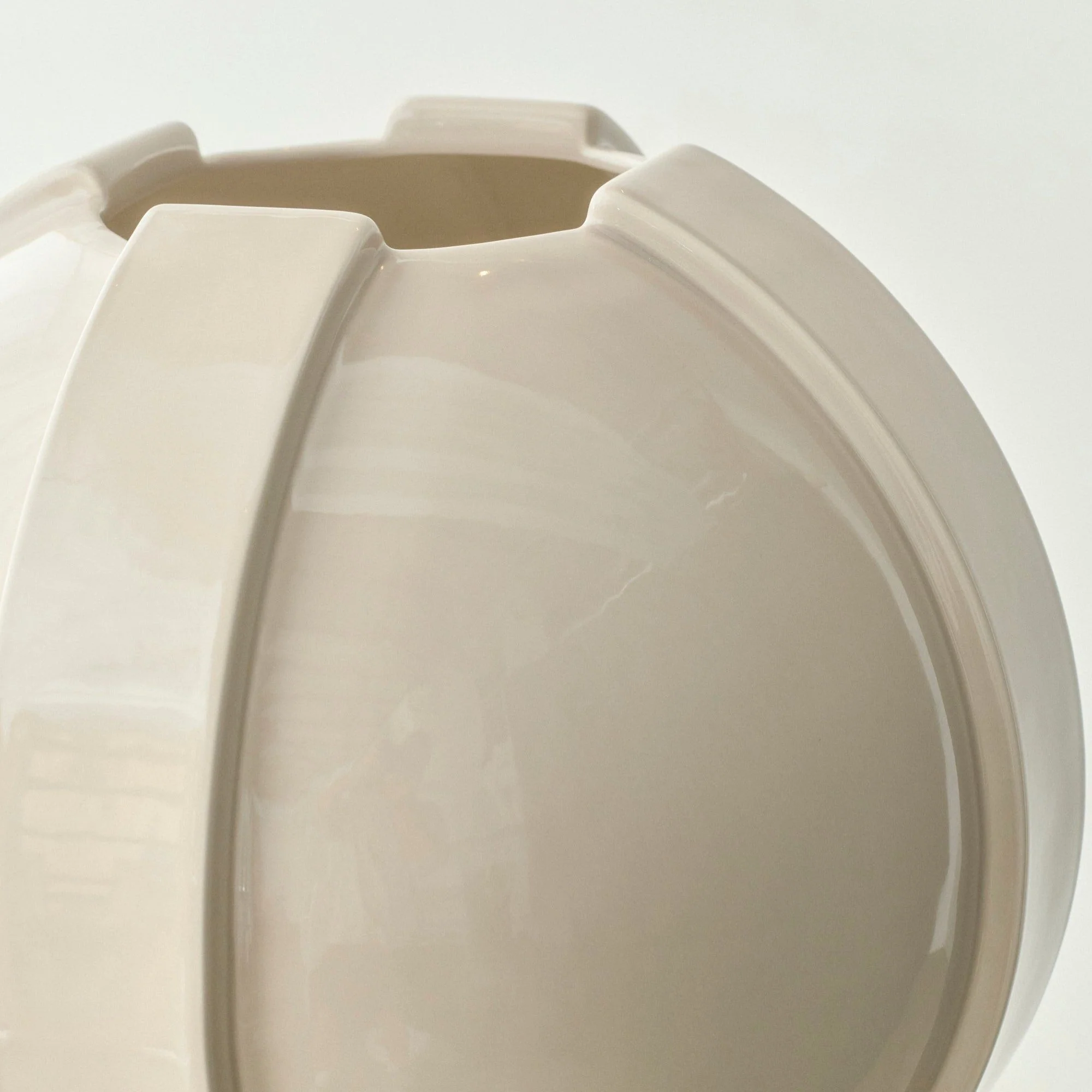 Vinci Vase 02 - Image 6
