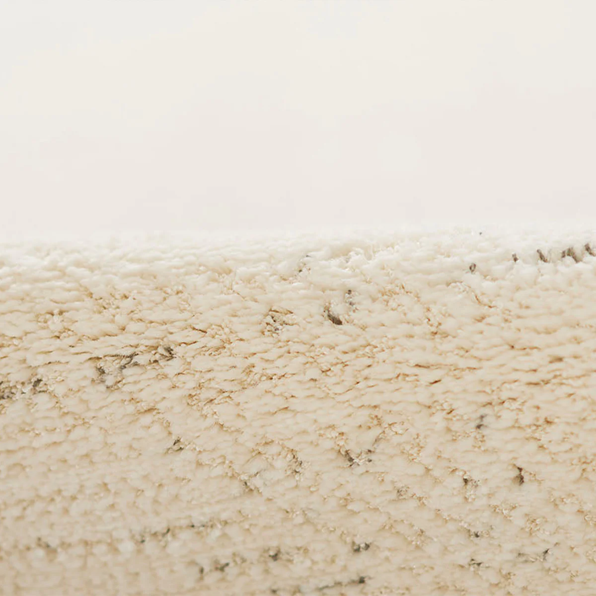 Windmere Flintwood Ivory Rug - Image 4