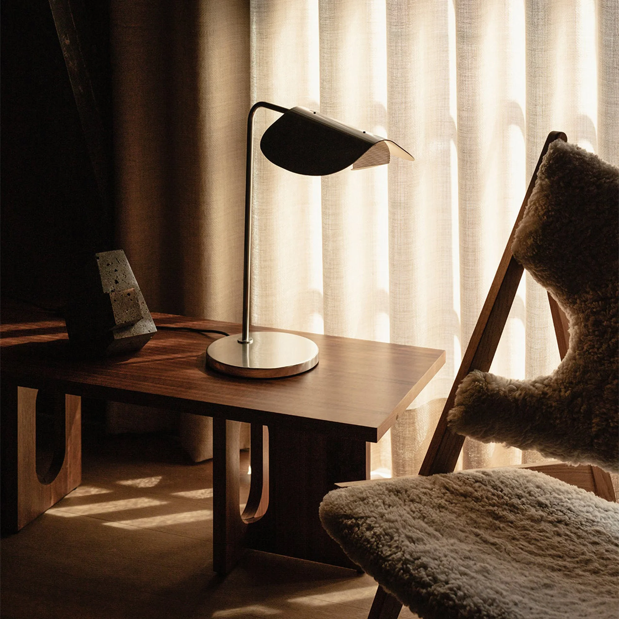 Wing Table Lamp - Image 4