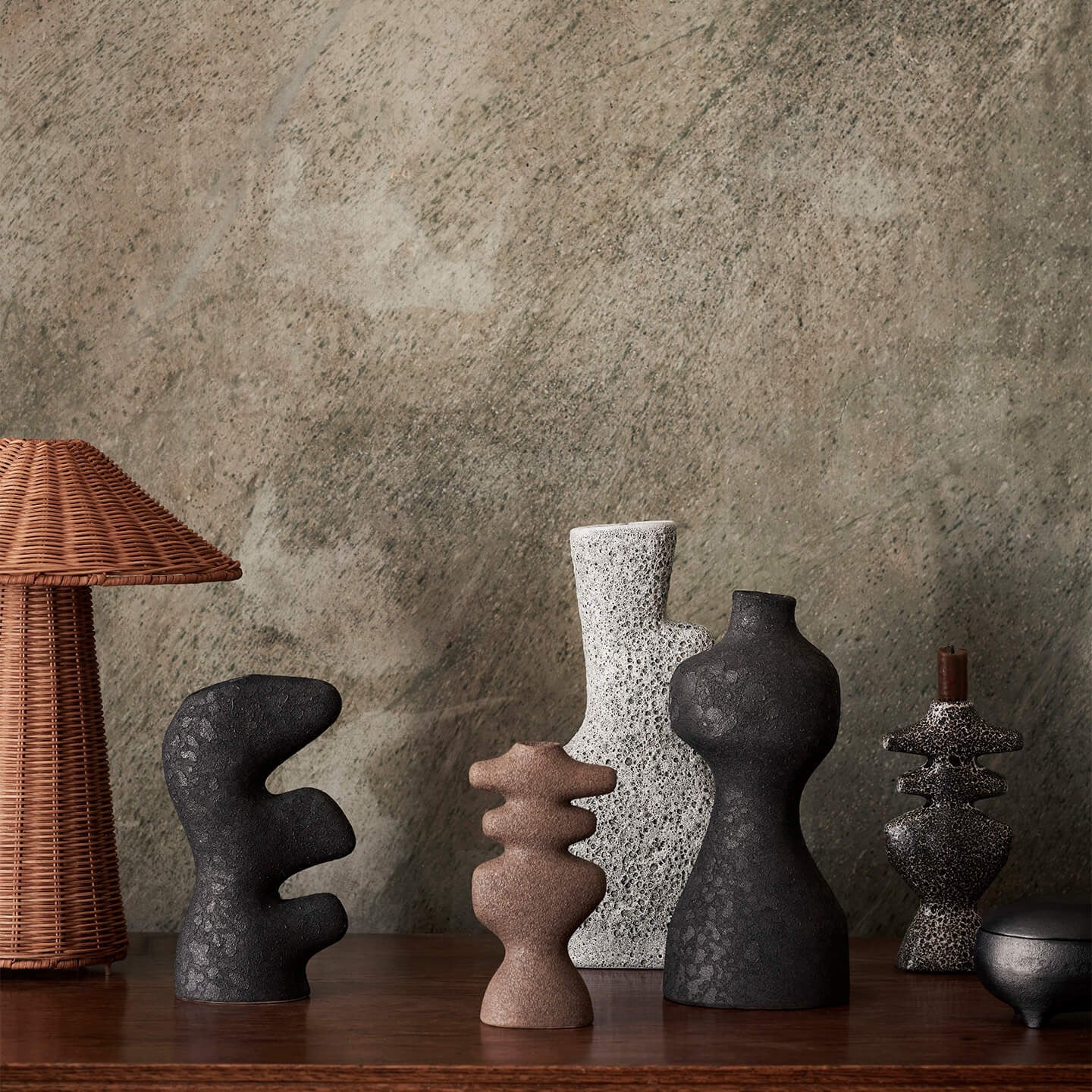 Yara Vase - Medium - Image 4